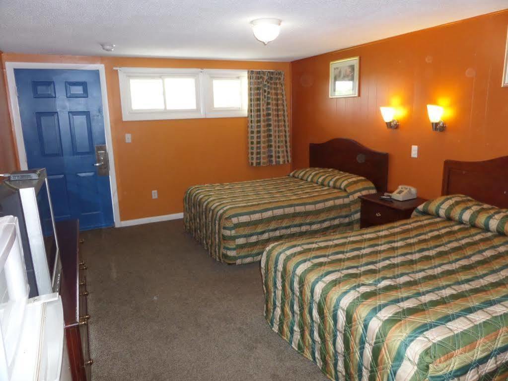 The Inn Of Dayville Extérieur photo